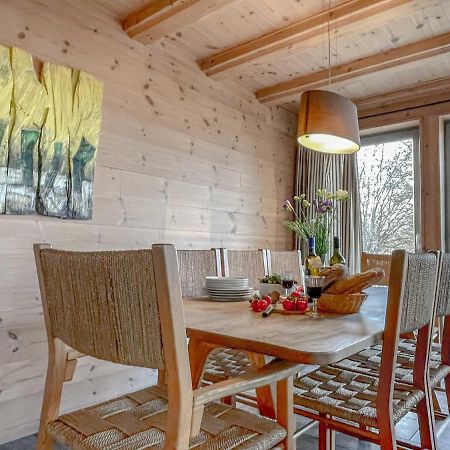 Traumhaff Kuestenchalets - Einzigartige Chalets An Der Ostsee. Ganz Aus Laerchenholz Mit Kamin Und Sauna Vogelsang-Warsin Εξωτερικό φωτογραφία